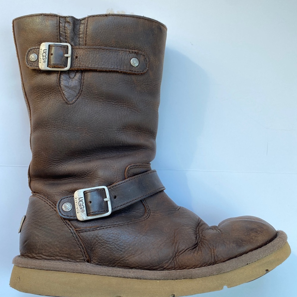 Women’s UGG Kensington Boots Sz 9